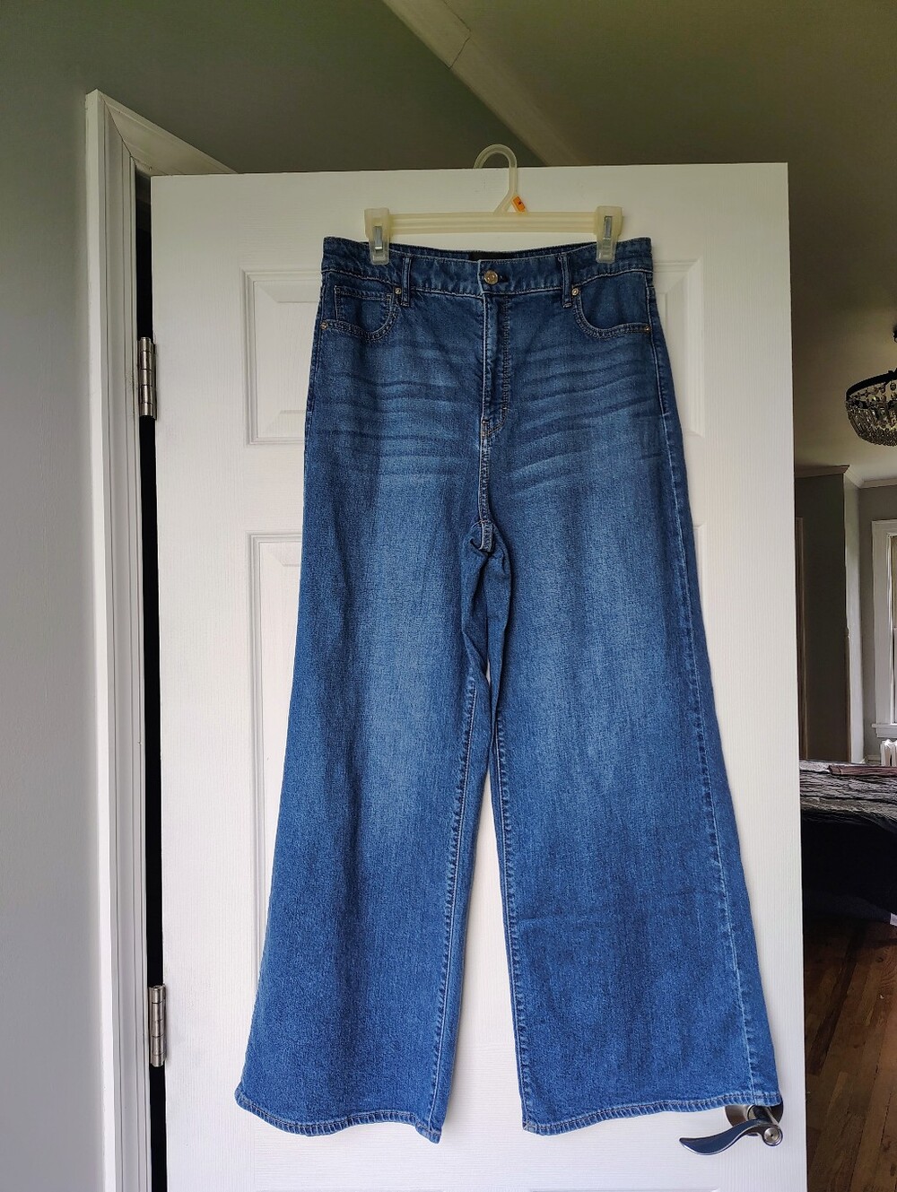 White House Black Market Extra High Rise Palazzo Jeans 8S Blue Wide Leg WHBM